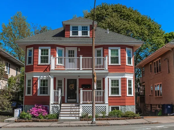 1554 Centre St #1, Roslindale, MA 02131