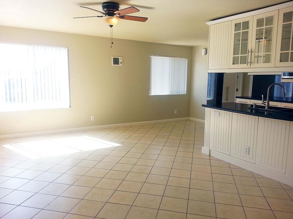 1st image of 4252 Van Dyke Ave APT 3
