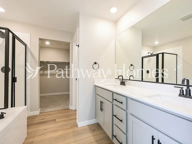 17852 E 94th Pl — Photo 8