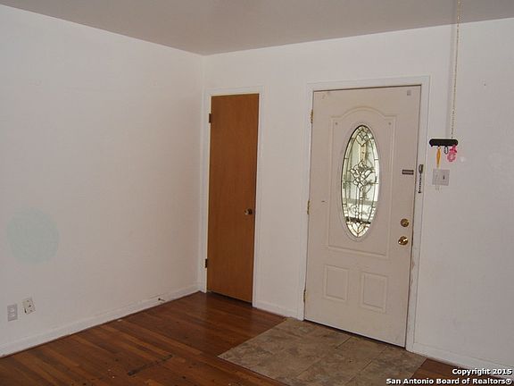 4th image of 1511 Greer St