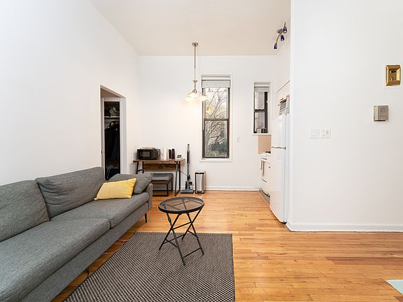 5th image of 439 E 84th St APT 1B