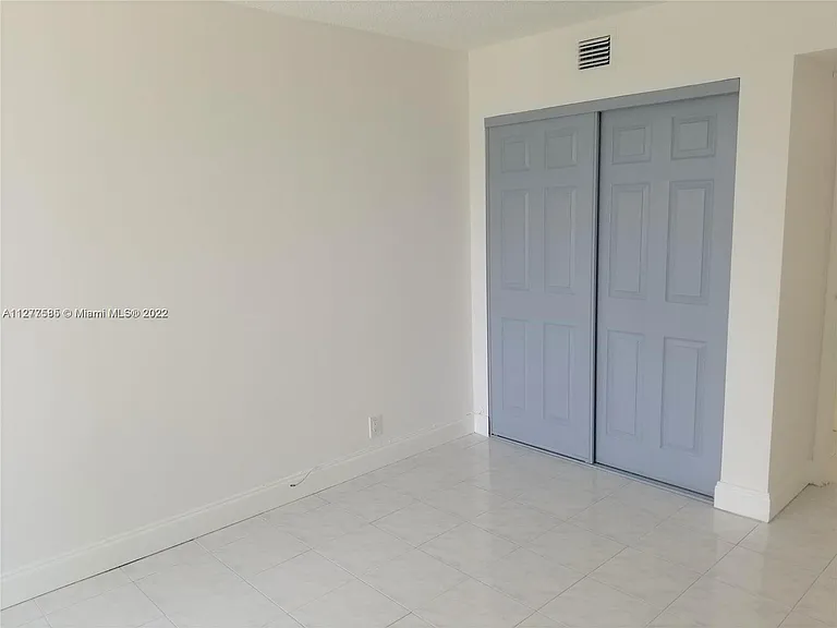 100 Bayview Dr #208 — Photo 35