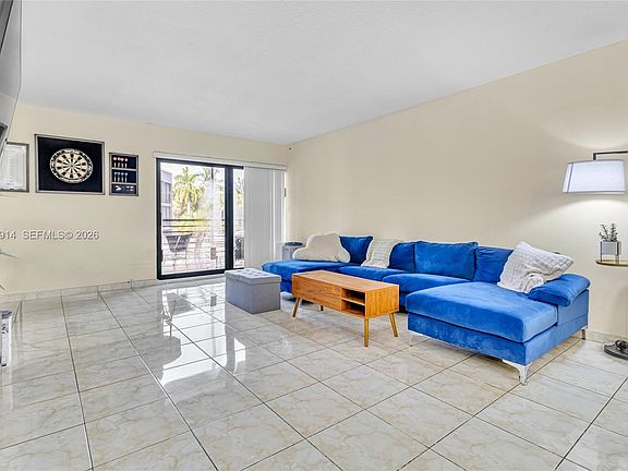 2nd image of 4040 N Hills Dr APT 20