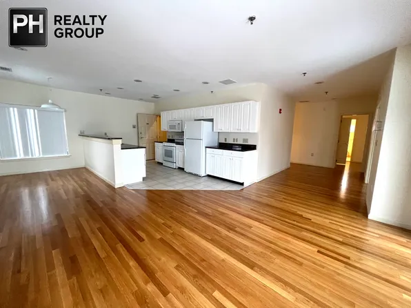 31 Channing St Suite 1A, Newton, MA 02458