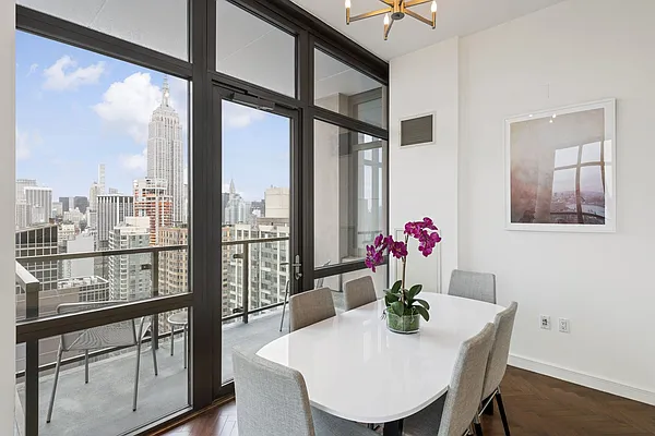 Sold by Compass | media 5