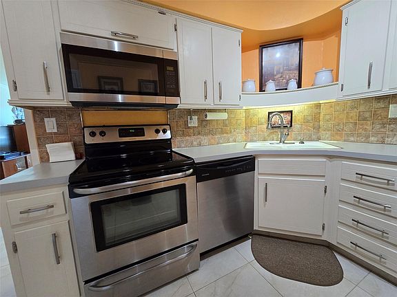 4th image of 3300 NE 36th Street #114