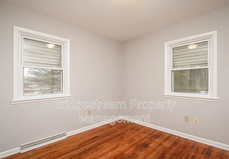 7077 State Route 123 — Photo 14