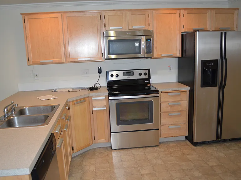 15018 NE 68th Way — Photo 7