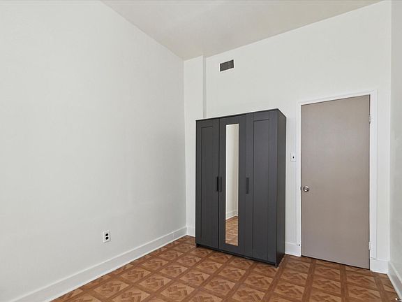 3rd image of 3927 Powelton Ave Floor 2