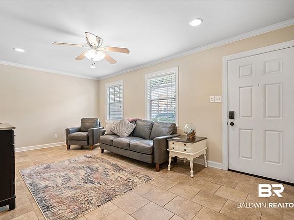 4th image of 130 Du Rhu Dr #G