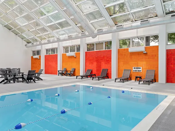 625 Main Street image 9 of 13