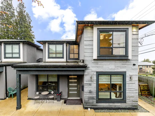 5710 Grant St, Burnaby, BC V5B 2K4