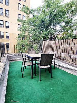 1st image of 152 W 75th St #3B