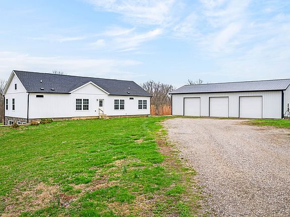 2nd image of 7408 N Tree Farm Rd