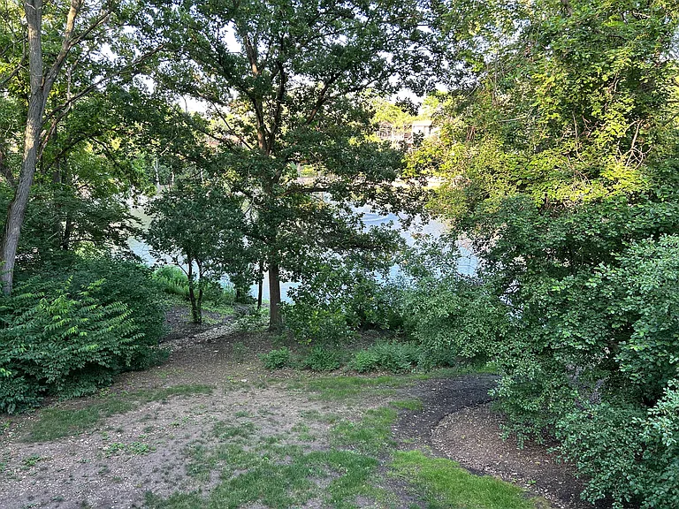 6019 Forest View Rd #2B — Photo 10