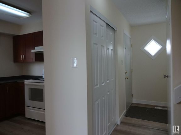 5th image of 3812 20th Ave NW #22