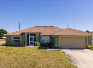 711 NE 1st Pl, Cape Coral, FL 33909