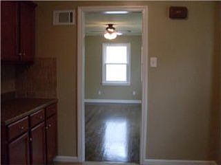 5th image of 5427 Cedar St