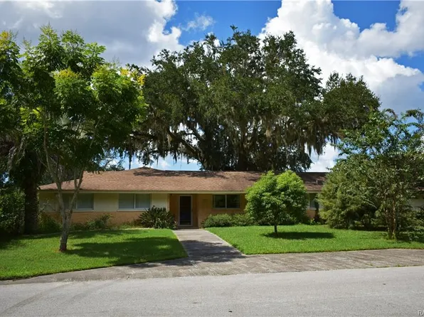 1560 NW 18th Ct, Crystal River, FL 34428