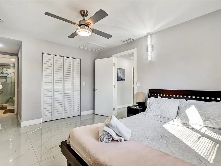 255 Glouchester St — Photo 18