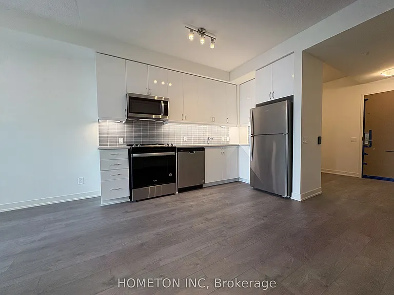 4955 Yonge St #2301 — Photo 10