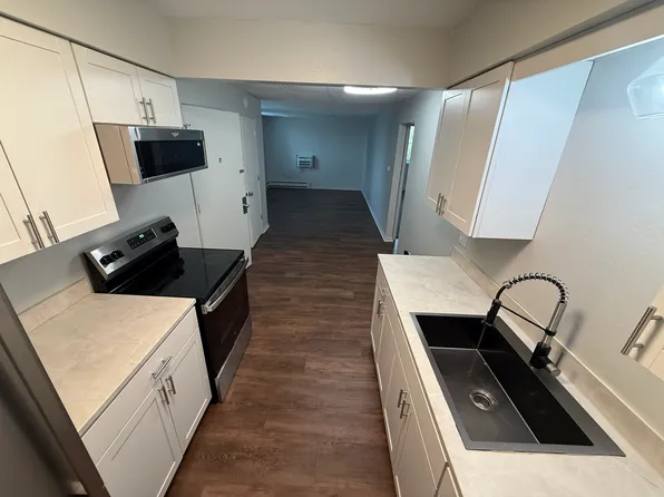 109 W Main St #9, Metamora, OH 43540