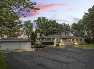 1916 N State Route 47, Woodstock, IL 60098