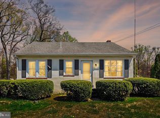 459 Memorial Hwy, Fleetwood, PA 19522