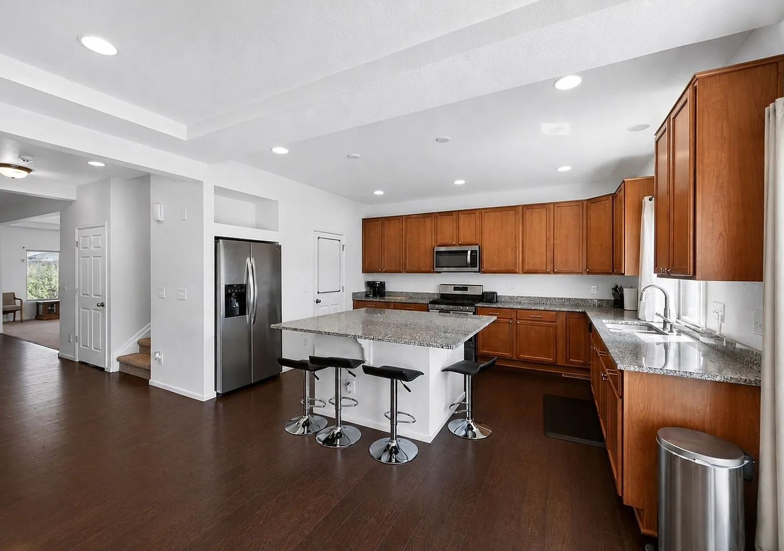 Spacious 4BR Denver Home | Furnished or Unfurnished | Flexible Lease Length — Photo 2