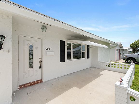 2nd image of 2081 SW 12th Avenue