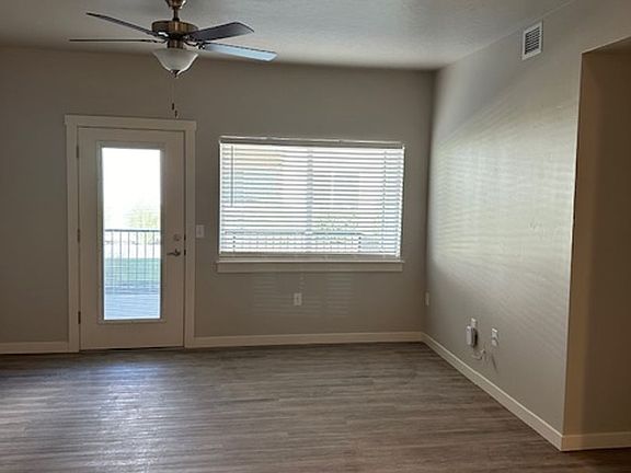 5th image of 306 Isaiah Way #306-I-102