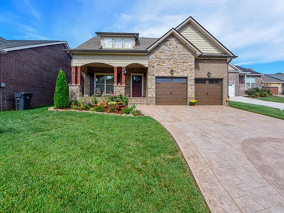 2nd image of 2717 Clay Top Ln