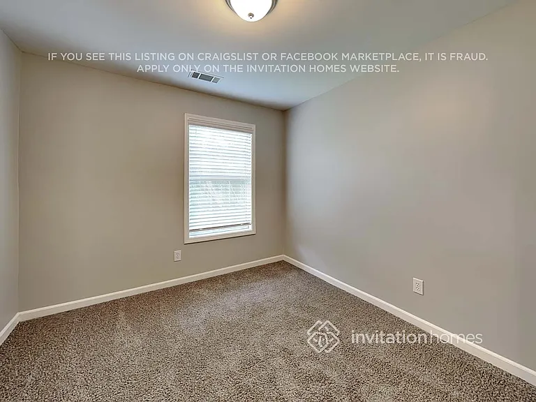 2715 Denian Ct NW — Photo 12