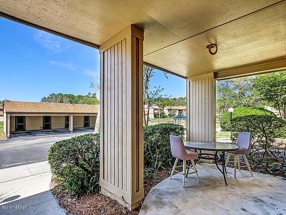 7642 Las Palmas Way Unit 147