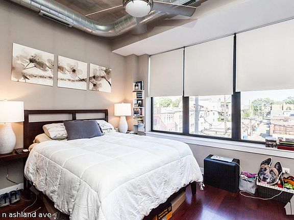 2nd image of 3245 N Ashland Ave #921