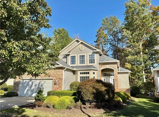 11307 S Forest Dr, Painesville, OH 44077
