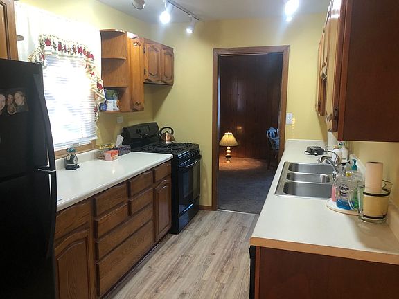 4th image of 243 W Quincy St