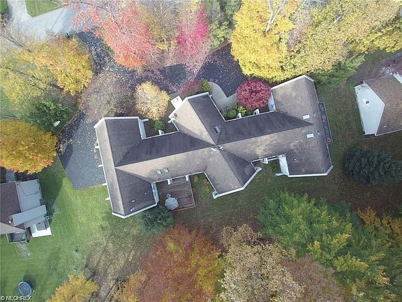 4th image of 1156 Trails Edge Dr