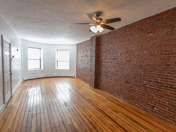 4th image of 101 Cedar St #2
