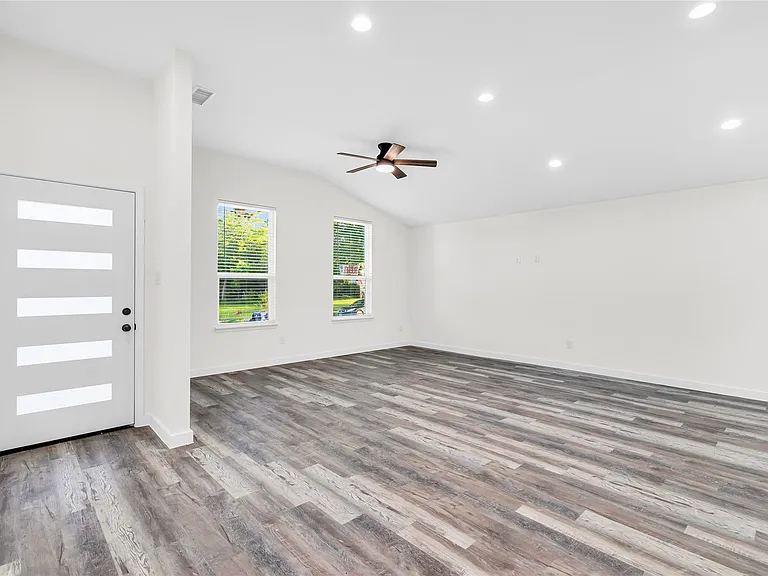 2212 Church St #A — Photo 12
