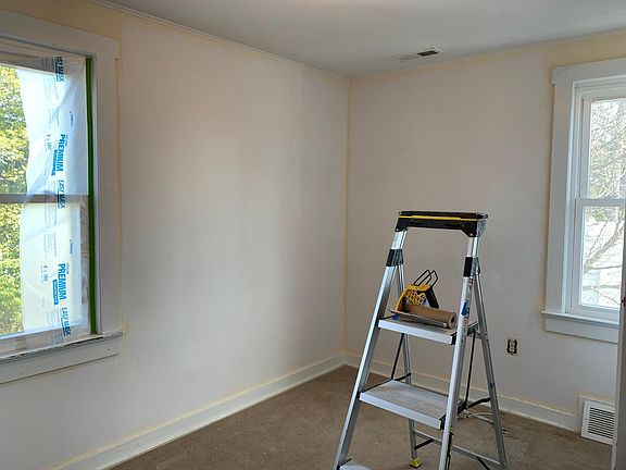 5th image of 2149 Beach Blvd #B