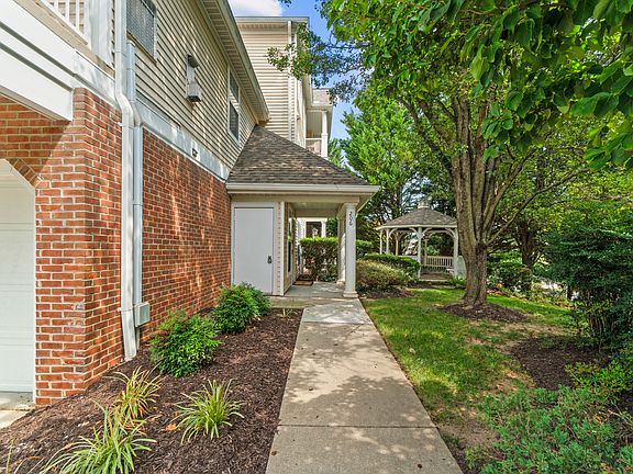 4th image of 5000 Willow Branch Way APT 206