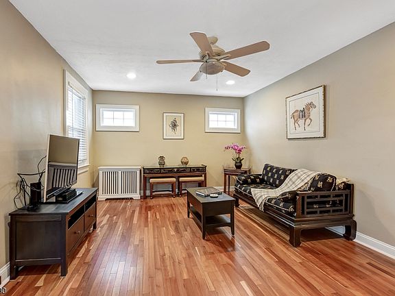 2nd image of 28 Rosedale Ave