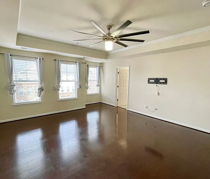 25214 Briargate Ter — Photo 13