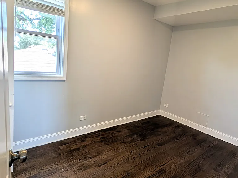 2455 N Austin Ave #2 — Photo 4