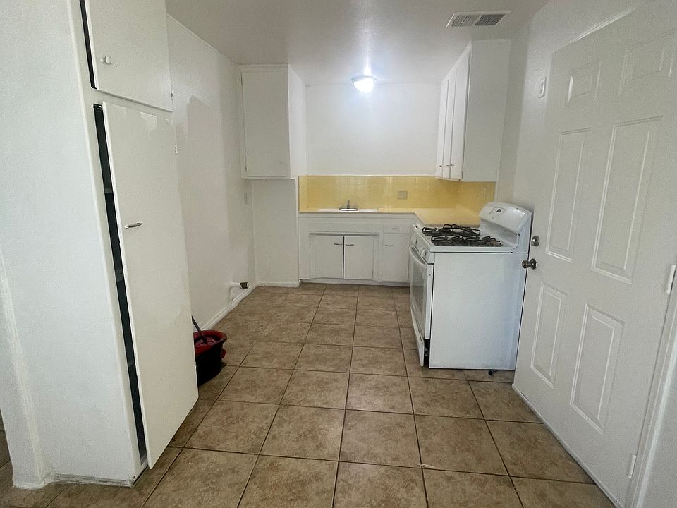 1st image of 44518 Date Ave #44518
