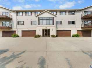 3700 E Peony Pl APT 206, Sioux Falls, SD 57103