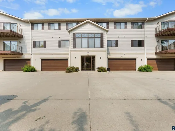 3700 E Peony Pl APT 206, Sioux Falls, SD 57103