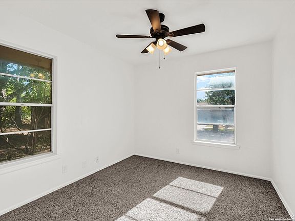 4th image of 515 Northtrail Drive