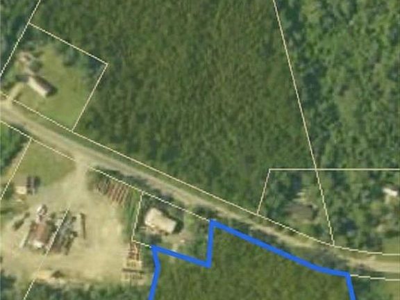 2nd image of McKay Loop Rd